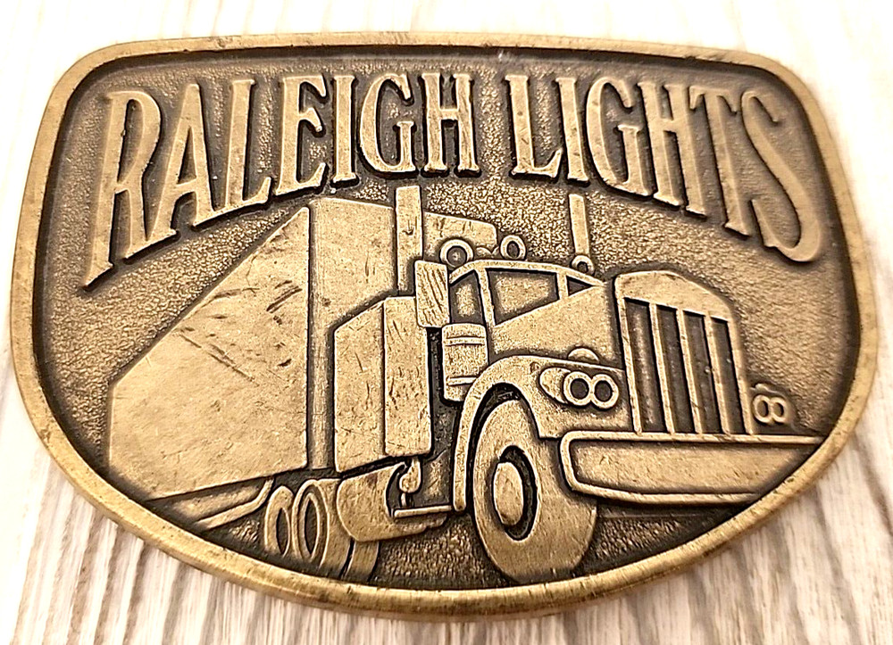 Raleigh Lights Brand Cigarette Semi-Truck Tractor Trailer Belt Buckle Vintage