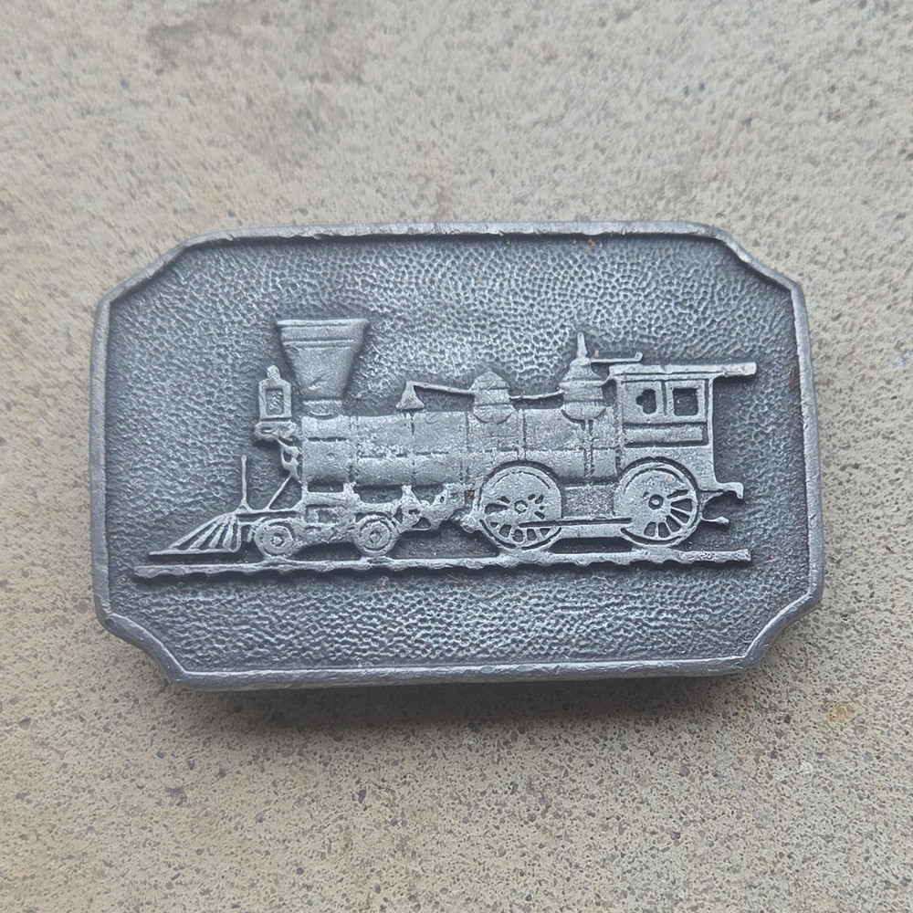 Men&rsquo;s Silver Metal Train Locomotive Rectangular Western Belt Buckle 1.5&Prime;