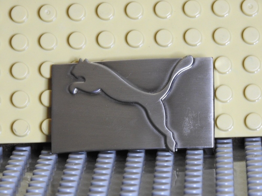 Puma belt buckle