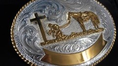 Crumrine Western Buckle Oval Praying Cowboy at Cross Silver & Gold Tone C1037648
