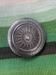 Vintage Y2K Silver Star 2004 Spinning Rim Belt Buckle Lowrider Dubs Made In USA