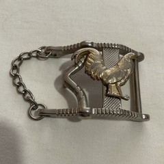 Men&rsquo;s Western Rectangle Belt Buckle Silver/Gold Rooster Design Chain Accent 1.5”