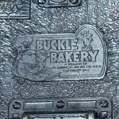 Metal Police Belt Buckle Bakery 1988 #1654 Serve & Protect Law Enforcement Badge