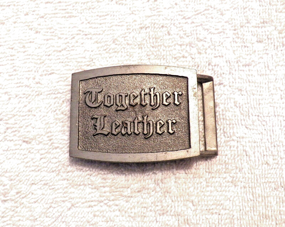 CLASSIC BELT BUCKLE TOGETHER LEATHER TANDY CHARITABLE PEWTER SILVER TONE BB13