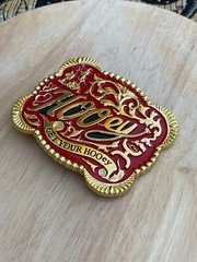 Western Buckle Gold Red Cowboy Rodeo 4.5 »x3.5 » Hooey Buckle 2 »Hebilla Vaquero
