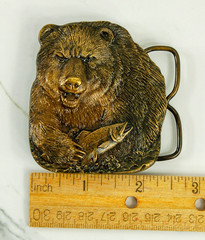 Grizzly Bear with Salmon brass belt buckle vintage Bergamot Brass Works 1978