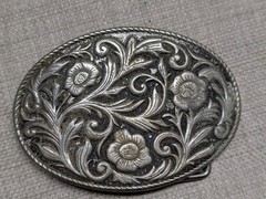 vintage ENGRAVED belt buckle WESTERN metal FLORAL cowboy rodeo