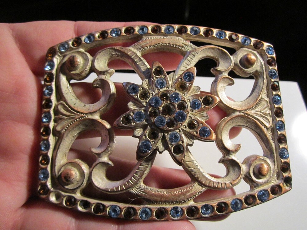 ANTIQUE BELT BUCKLE WITH CRYSTALS HEAVY METAL MISSING BACK CLASP – BBA25