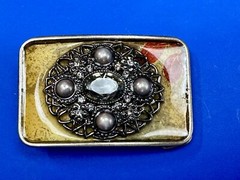 Chunky Raised Flower Swirl Theme Oval Cluster In Rectangular Belt Buckle