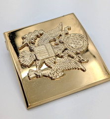 VTG Vanguard V-21 US Military Eagle Great Seal Belt Buckle Gold Tone Made in USA