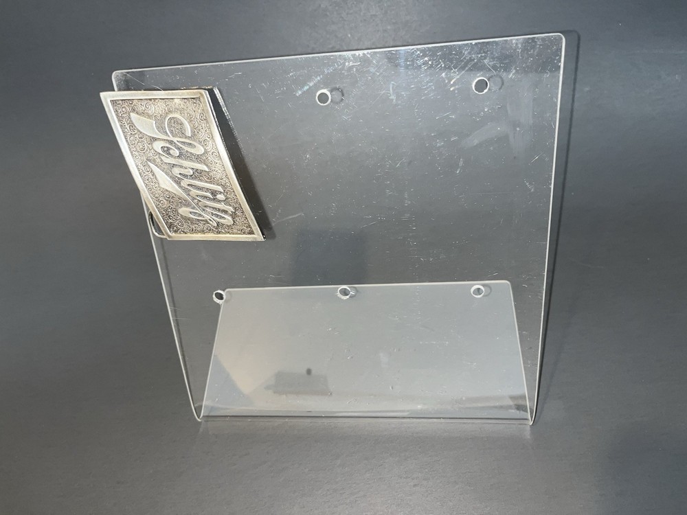 Belt buckle holder