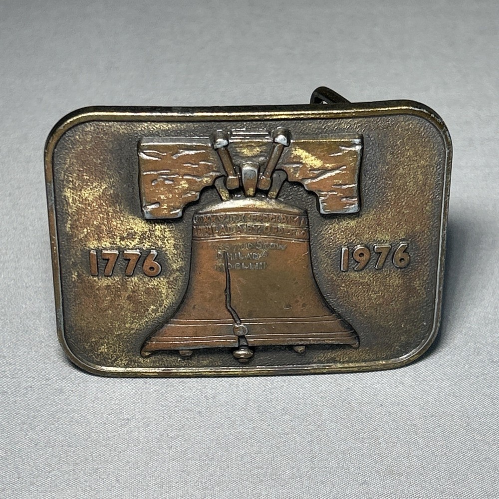 BICENTENNIAL LIBERTY BELL 1776 – 1976 COPPER TONED BELT BUCKLE