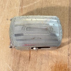 Vtg Silver Tone Small Belt Buckle w Etched Pattern, Unmarked, 1.75&Prime;w
