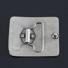 Perspective Lines Belt Buckle with Textured Relief in Antique Silver Look