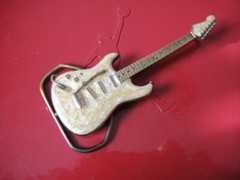 Vintage Retro 1985 3-D Enamel Electric Guitar Belt Buckle – Serial Number 1448