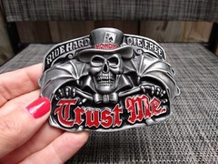 Biker Belt Buckle Rockabilly « Ride Hard Die Free » Skull Bat Wings Ace Howdy