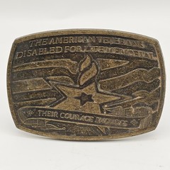 AMERICAN VETERANS 2007 DISABLED FOR LIFE MEMORIAL BRASS BELT BUCKLE #0369