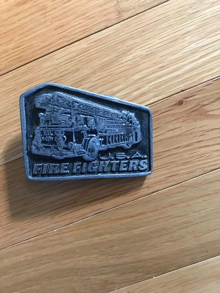 Vintage 1970&rsquo;s Fire Fighters Belt Buckle USA Ladder Truck Finest Antique Finish