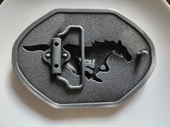 1pcs Mustang Car Belt Buckle Metal Suit 4cm Belt Width 11x8cm