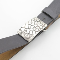 Croco Look Metal Belt Buckle – Textured Design, Elegant & Modern