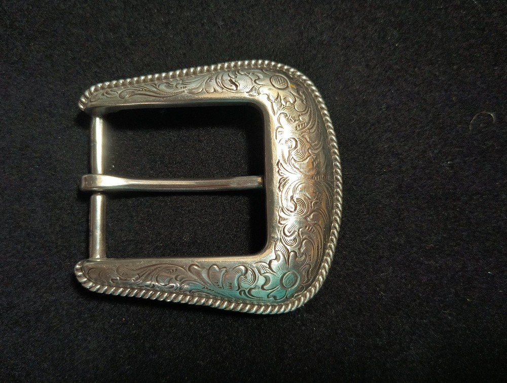Vintage Western Style Belt Buckle Silver Tone Engraved Scroll & Flowers