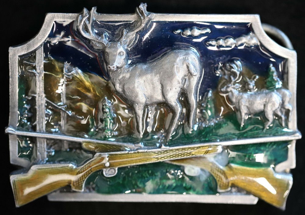 Siskiyou Elk / Deer Hunting Enamel & Metal Belt Buckle S-10