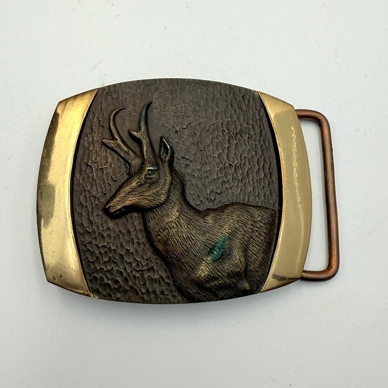 SLKnight Sculpture Belt Buckle Bronze Gold Tone 3&Prime;x2&Prime; Pronghorn Deer 1978 Vtg