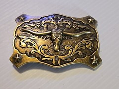 WESTERN LONGHORN BULL RODEO Metal Belt Buckle (BRASS LOOKING)