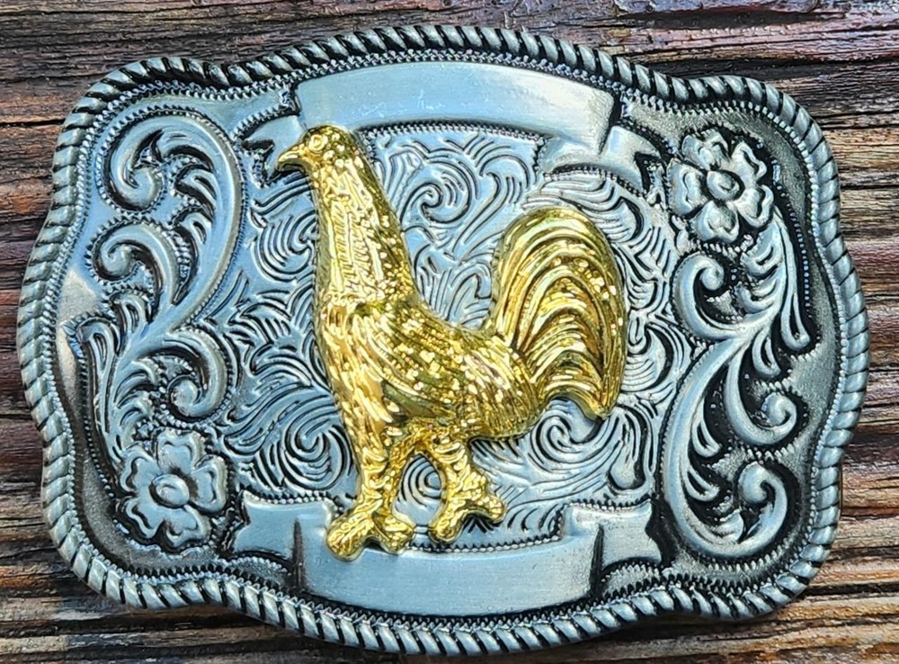 WESTERN ROOSTER BIRD FARM WESTERN GOLD AND SILVER RODEO COWBOY BELT BUCKLE