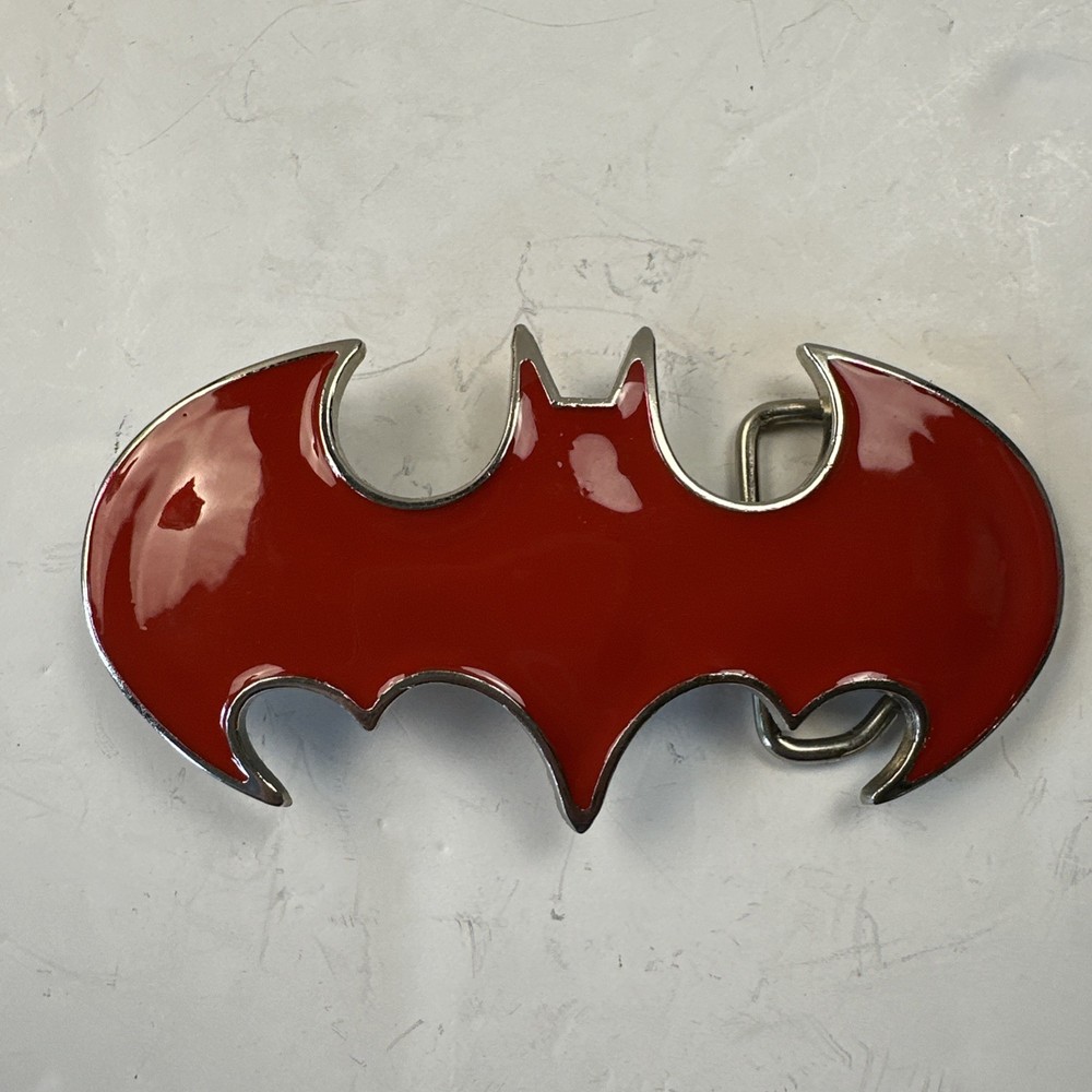 Batman Red and Silver Belt Buckle DC Comics, Movie
