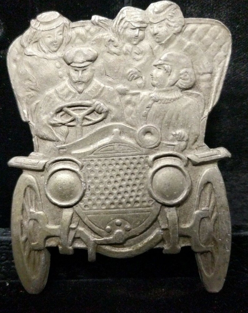 Fun Statement Piece Pewter SandyVal Old Car With Family Belt Buckle B4-4-14-Z