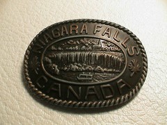 TORONTO ONTARIO CANADA NIAGRA FALLS W/ TOUR BOAT SOUVENIR METAL BELT BUCKLE