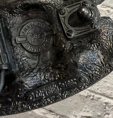 Vintage 1990s « Nothing Beats A Bud » Anheuser-Busch Budweiser Belt Buckle