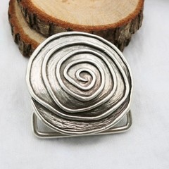 Round Belt Buckle With Asymmetrical Spiral, Irregular Design