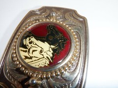 1980s HORSES BLACK & WHITE BELT BUCKLE MADE USA GOLD METAL RESIN VINTAGE