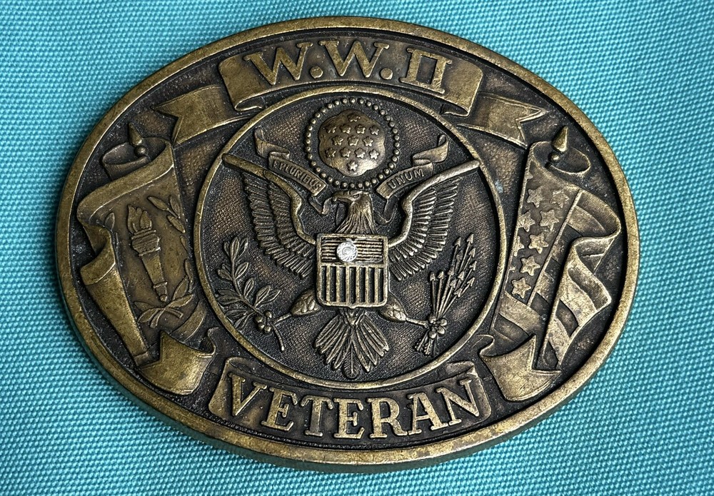 WW2 Veteran Oval Shaped Belt Buckle United States of America WWII