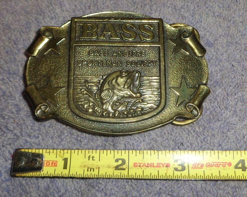 NICE VINTAGE BASS ANGLERS SPORTSMAN SOCIETY SOLID BRASS BELT BUCKLE USA MADE