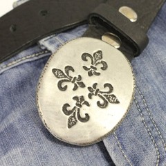 Fleur-de-Lys Belt Buckle Oval Antique Silver Hammered Effect Medieval Design