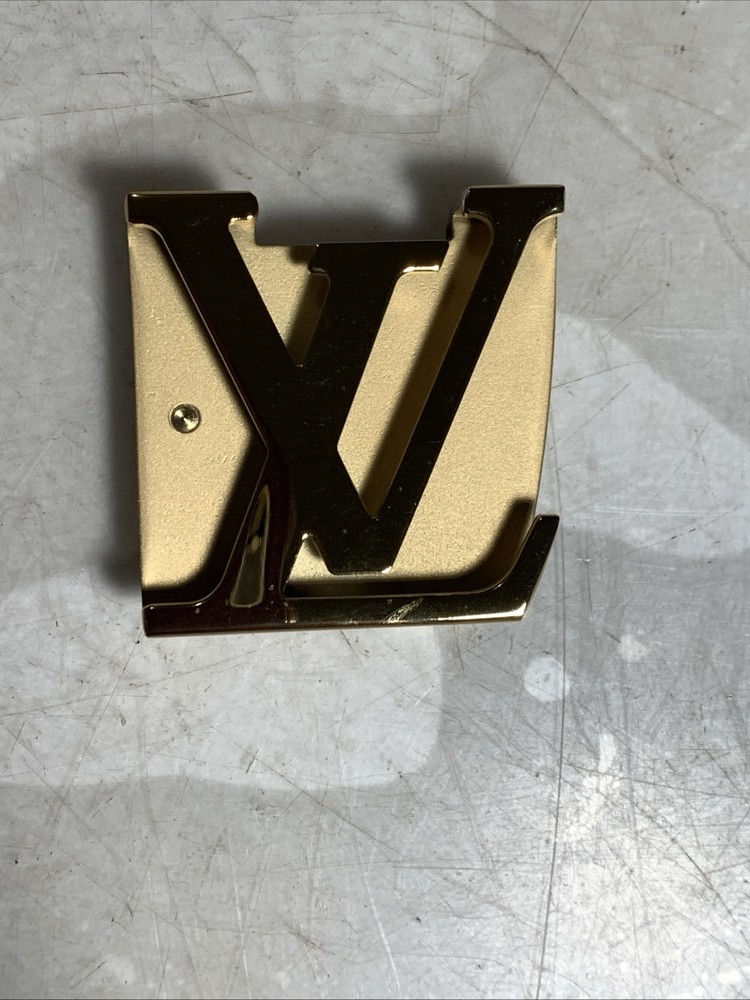 LOUIS VUITTON Gold tone Buckle