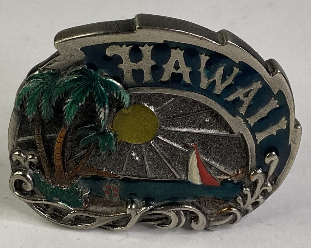 Vintage 1981 Great American Belt Co. “Hawaii #149” 3D Multi-Color Belt Buckle