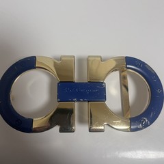 Salvatore Ferragamo Belt Buckle Gold and Navy blue fits belts 1.5” wide blemish