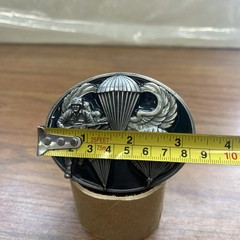 Siskiyou Pewter US Military Airborne Belt Buckle Oval 1990 USA Parachute