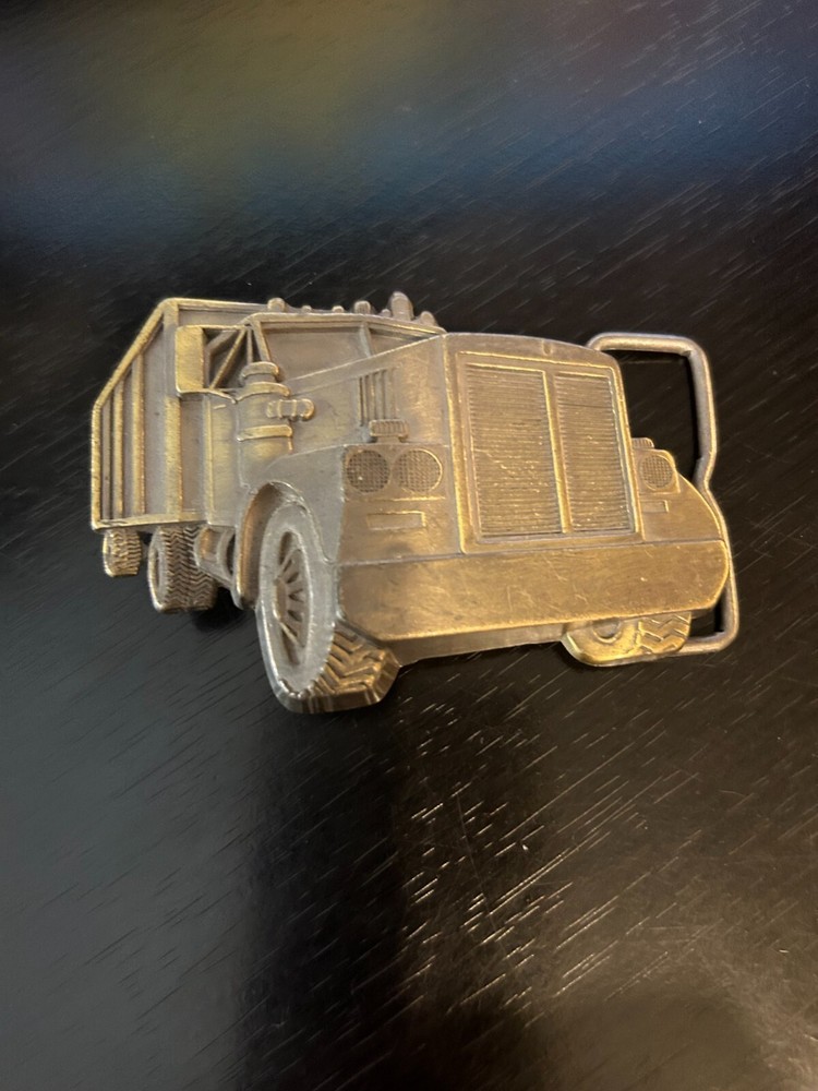 Vintage Collectible Heavy Semi Truck Shaped Trucker Belt Buckle