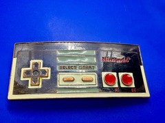 Nintendo 2011 NES Video Game Controller Used Video Game System Belt Buckle