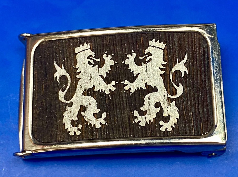 Crowned Griffon Lion&rsquo;s Family Crest Graphic Faux Wood Grain Belt Buckle