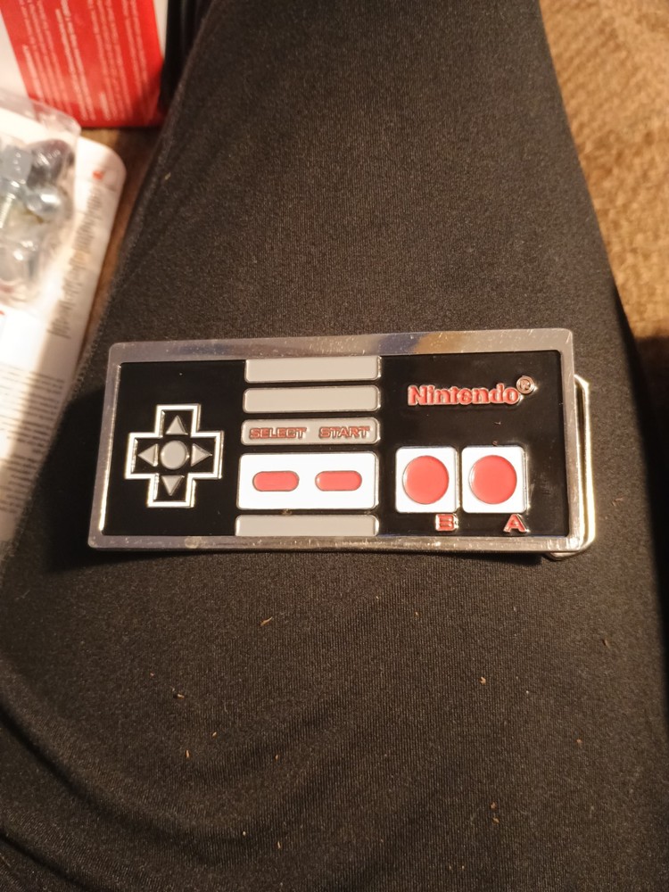 Official Classic Nintendo Brand NES Controller Metal Belt Buckle 2010