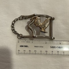 Men&rsquo;s Western Rectangle Belt Buckle Silver/Gold Rooster Design Chain Accent 1.5”