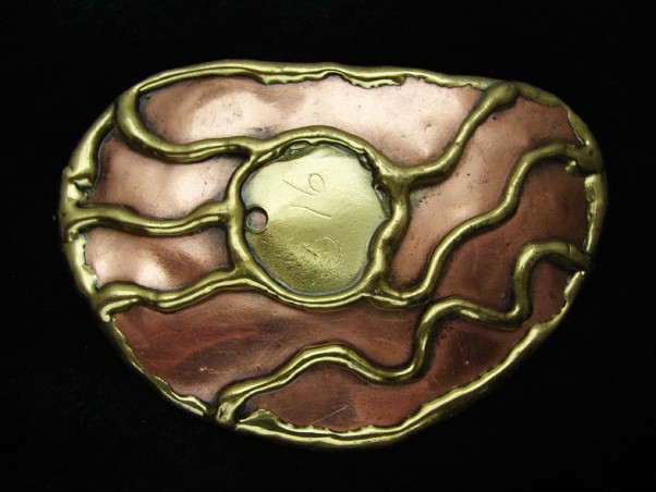 QK11153 *NOS* REALLY COOL **ABSTRACT ARTWORK** SOLID BRASS BELT BUCKLE