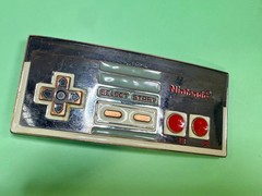 Nintendo 2011 NES Video Game Controller Used Video Game System Belt Buckle