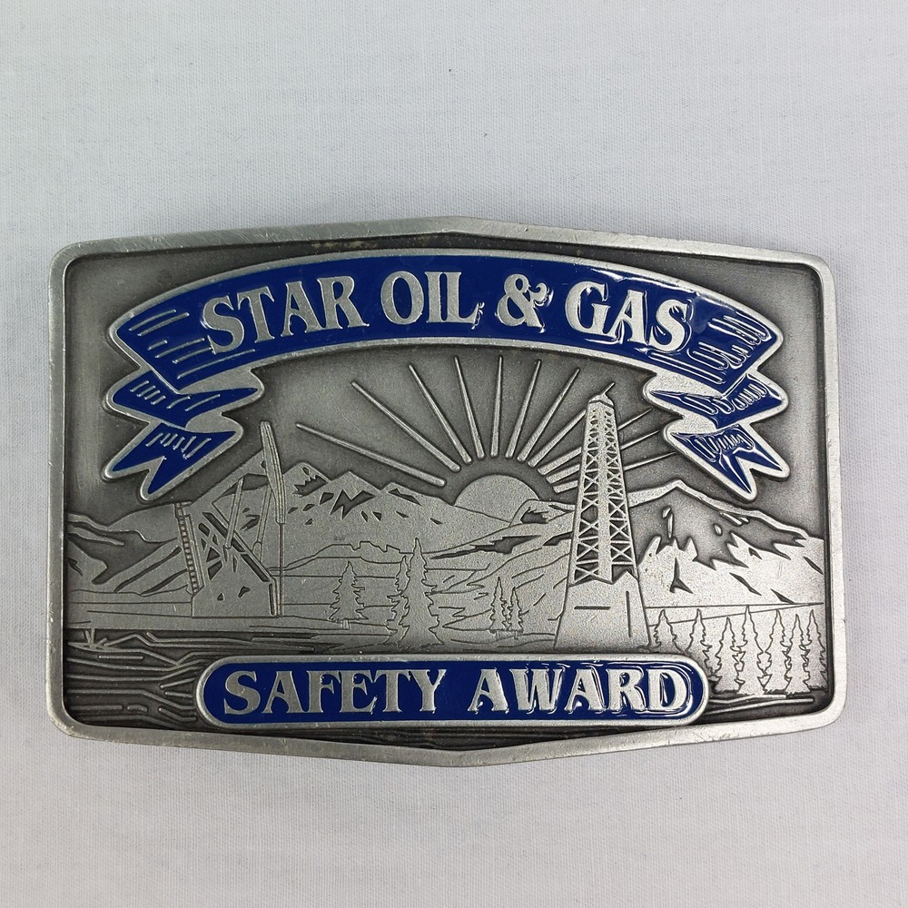 Star Oil & Gas Safety Award Pump Jack Oil Rig Sun Mountains Pewter Belt Buckle